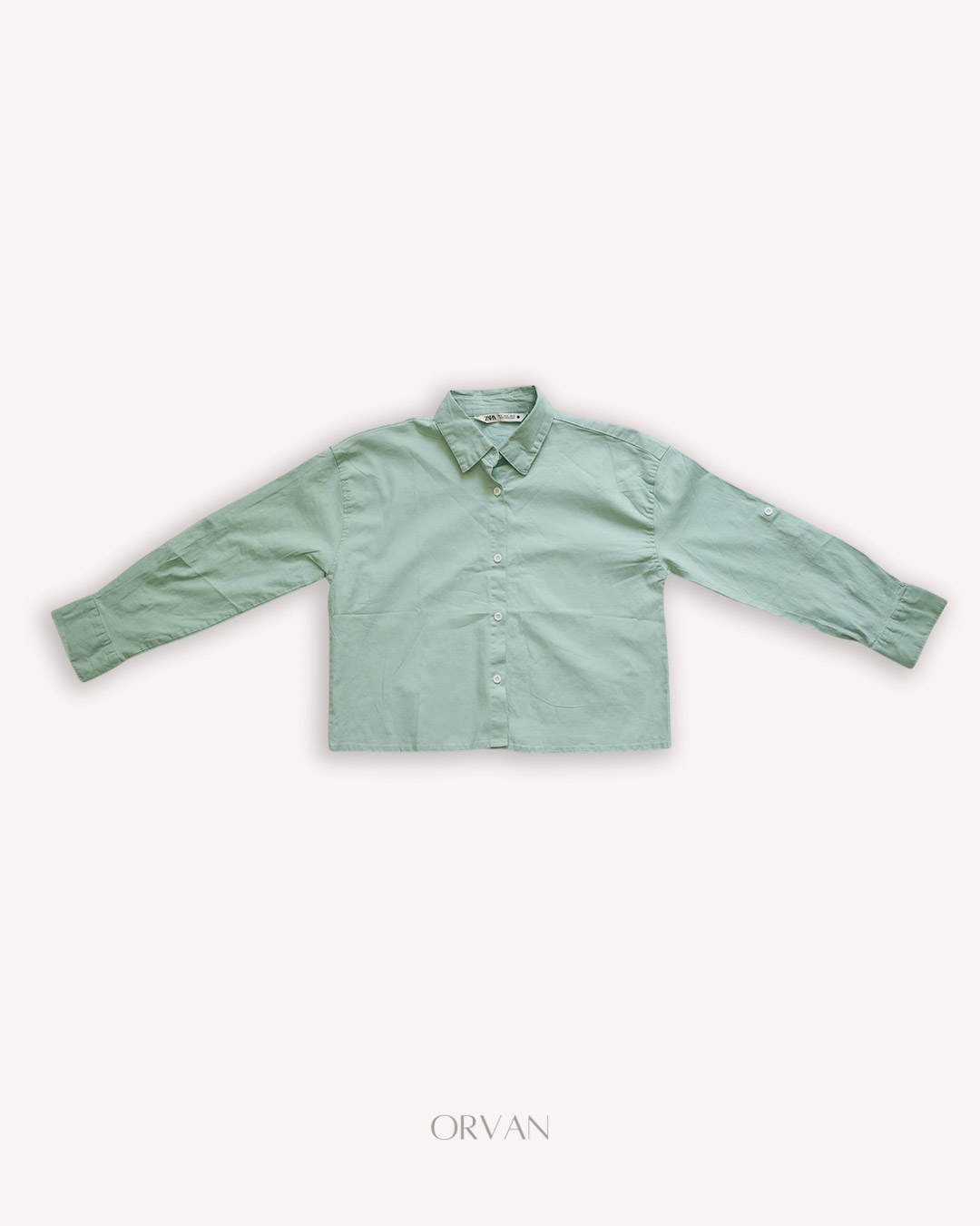 شومیز زنانه لینن سبز پسته‌ای روشن | طراحی ساده و آستین‌دار